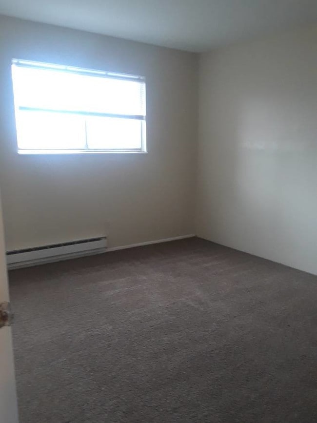 Building Photo - 3241 Richfield Ct