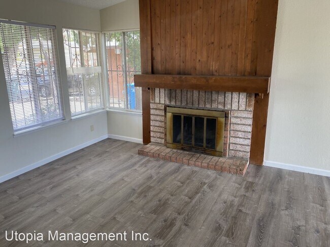 Building Photo - 3 br, 2 bath House - 381 Amber Ave