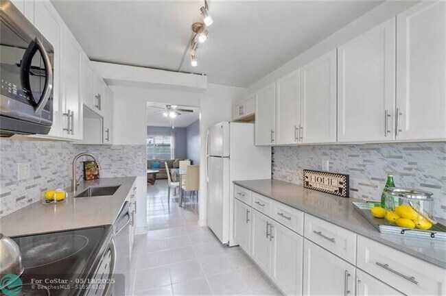 Foto del edificio - 7500 NW 5th Ct