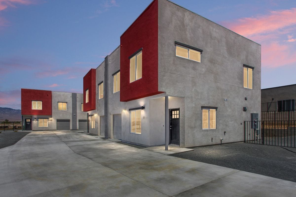Foto principal - 11075 Mesquite Ave