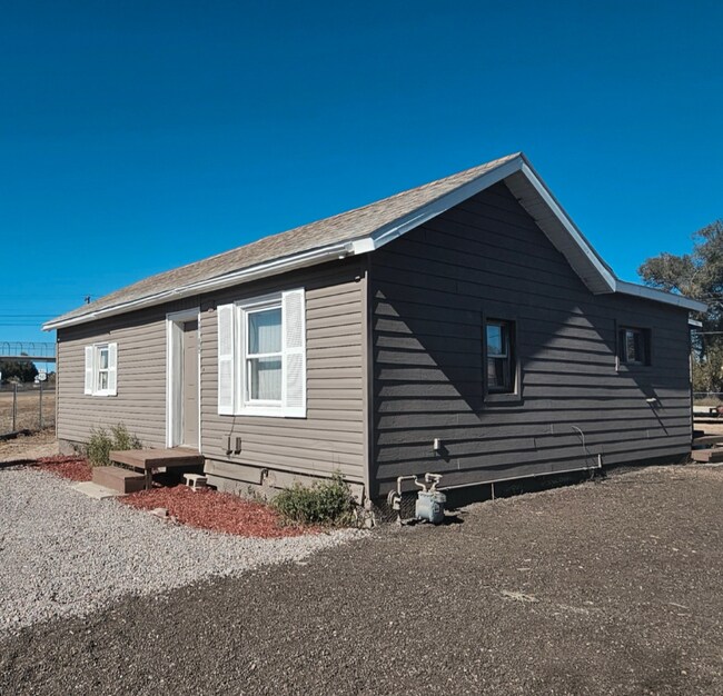 Foto del edificio - 2705 E 10th St