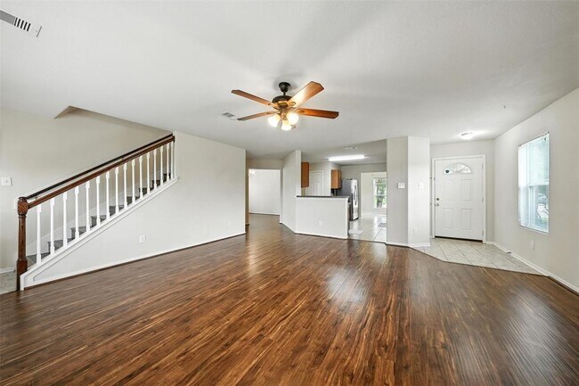 Building Photo - 3146 Madison Elm St