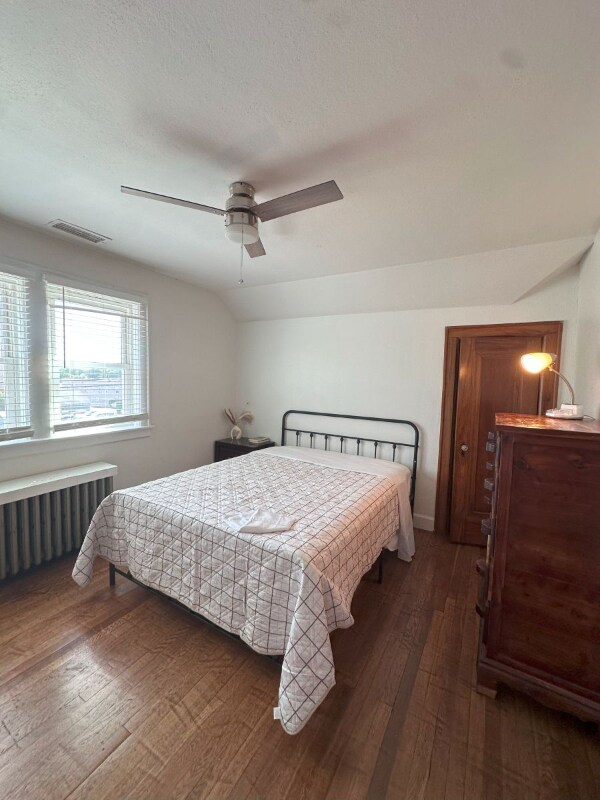 Foto principal - 303 N Delphine Ave