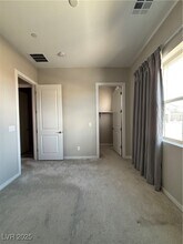Building Photo - 11831 Giroma Ave