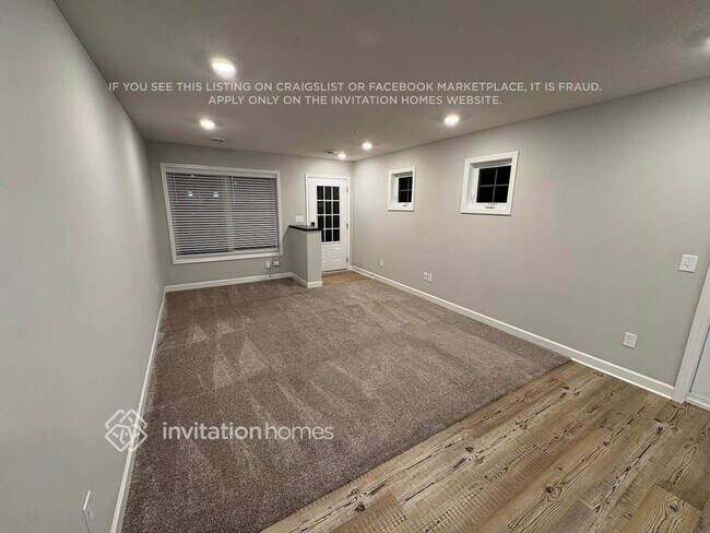 Foto del edificio - 10936 Zest St NE