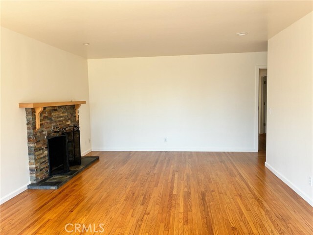 Building Photo - 1334 Kenwood Rd