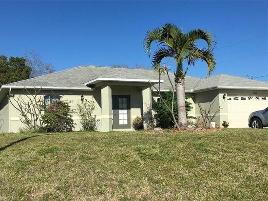 Primary Photo - Cape Coral family home