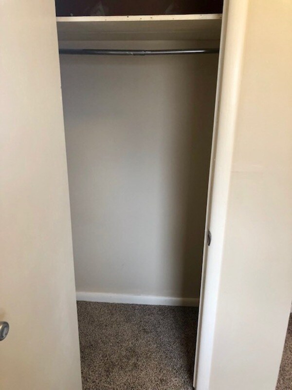 Foto del edificio - 518 W 13th Ave