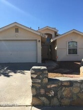 Building Photo - 11956 Waterside Dr