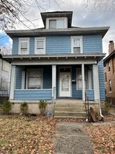 Building Photo - 407 E 14th Ave