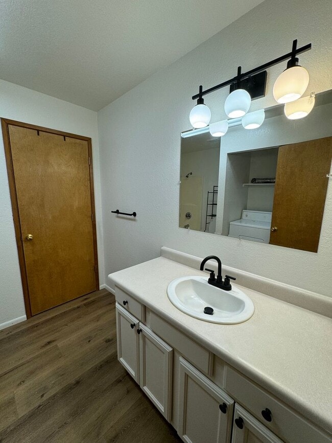 Building Photo - Newly Renovated Farmhouse style unit with new mini split for heating and cooling and garage
