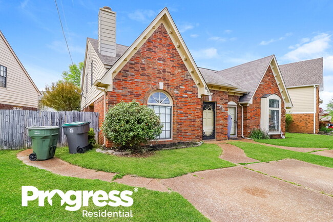 Building Photo - 1611 Oaken Bucket Dr