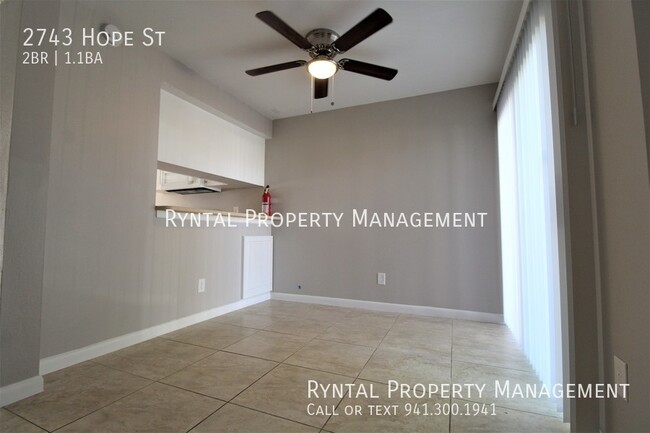 Foto del edificio - 2/1.5 Townhome in South Sarasota!