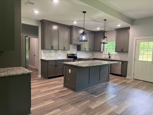 Building Photo - Beautiful New Construction in Harleton