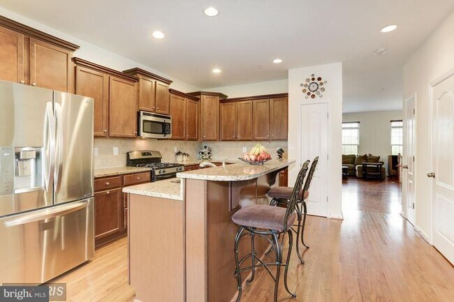 Foto del edificio - 13318 Latrobe Ln