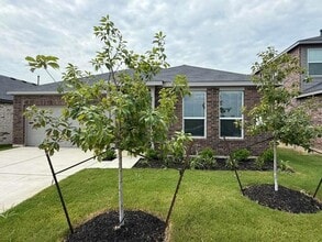 Building Photo - 200 Rodney Boat Rd