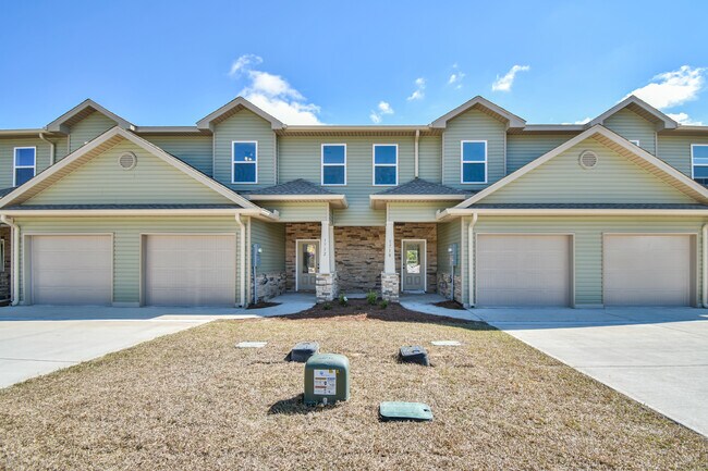 Building Photo - 1710 Sound Haven Ct