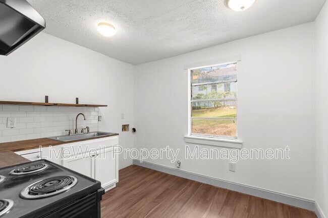 Foto del edificio - 2608 20th Ave N