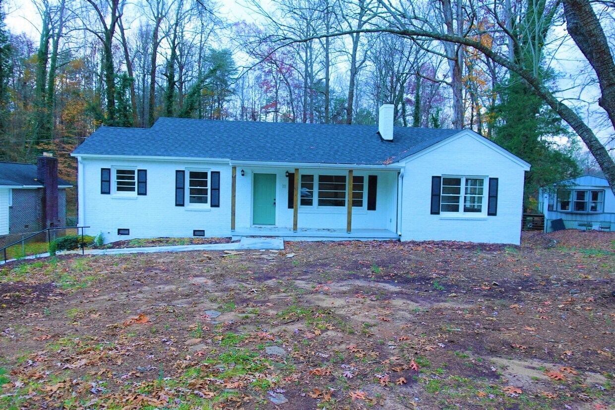 Photo - 11 Cornell Ct (Greenville, SC)