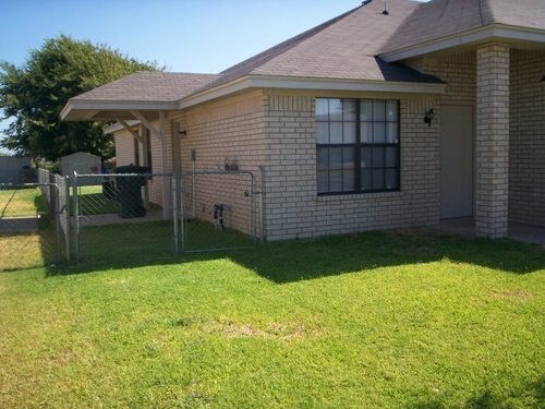 Building Photo - 2103 Agate Dr