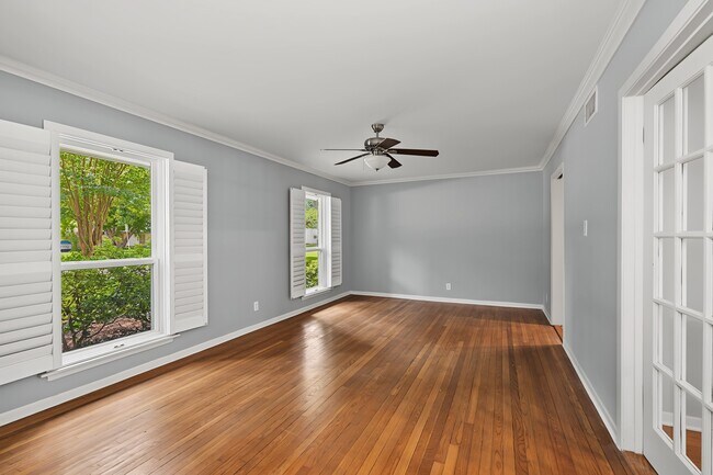 Foto del edificio - 5616 Pine St