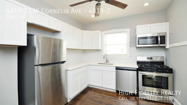 Building Photo - 4819 W Cornelia Ave