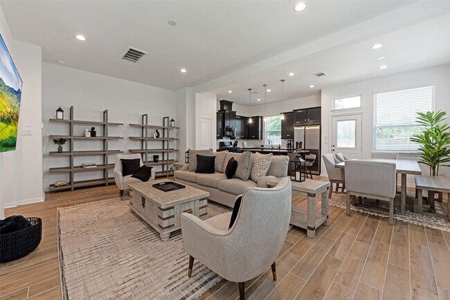 Foto del edificio - 343 E Coralburst Lp