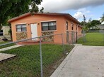 Primary Photo - 400 NW 60th Way