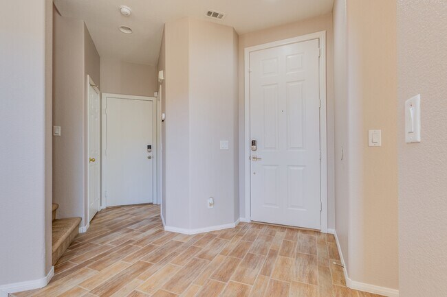 Foto del edificio - 1036 Newbold St