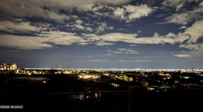 Building Photo - 5926 N Campo Abierto