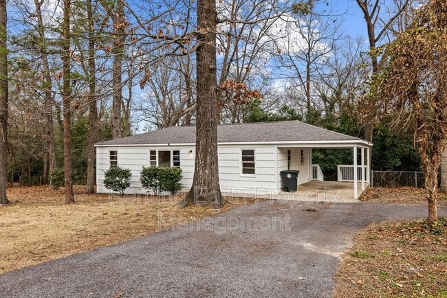 Building Photo - 933 T St