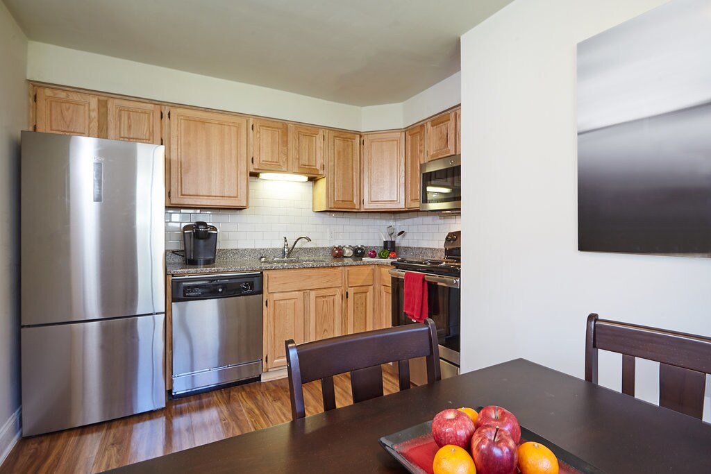 Brittany Springs Apartments Apartments in Levittown, PA