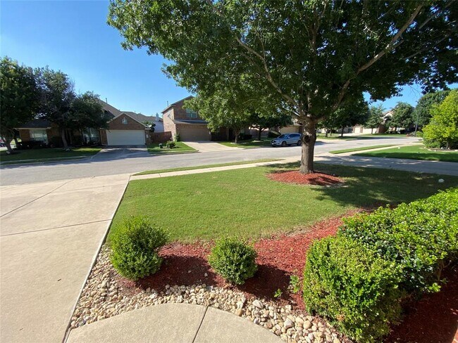Foto del edificio - 3408 St Christopher Ct