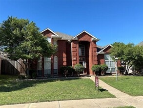 Building Photo - 1409 Burlington Dr