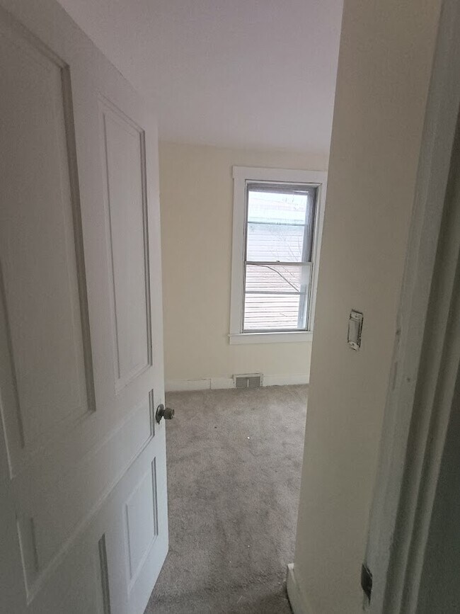 Building Photo - 412 Althea St