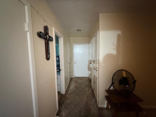 Building Photo - 2509 58th St