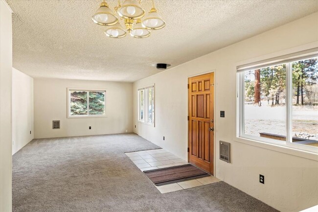 Building Photo - 172 Holt Drive (JS-XXX)