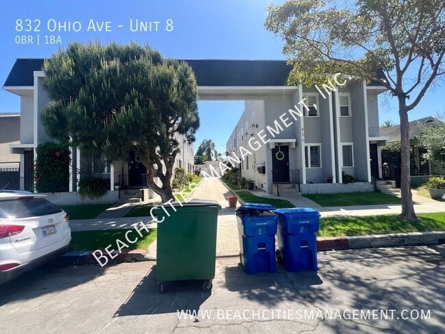 Building Photo - 832 Ohio Ave