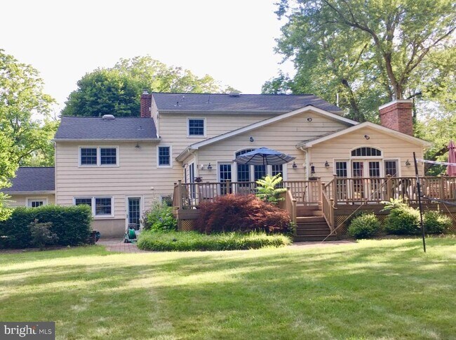 Building Photo - 328 Dodds Ln