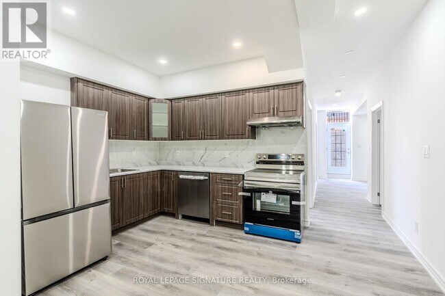 Photo du bâtiment - 9 Walter Clifford Nesb Dr