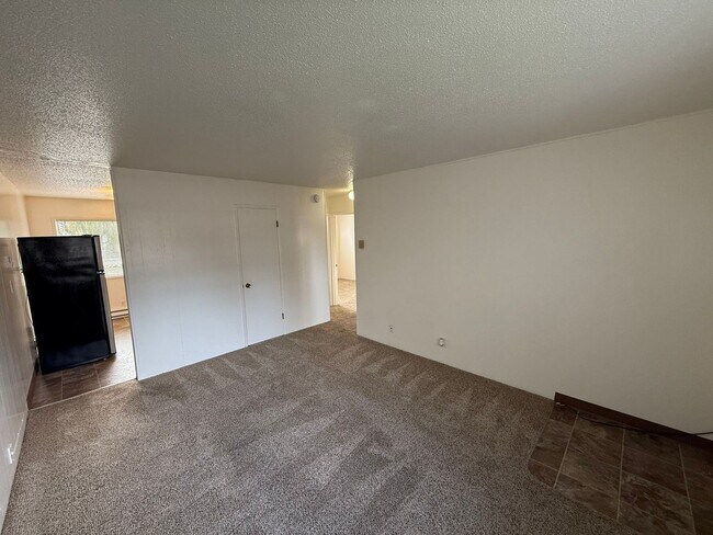 Foto del edificio - 550 SW Levens St