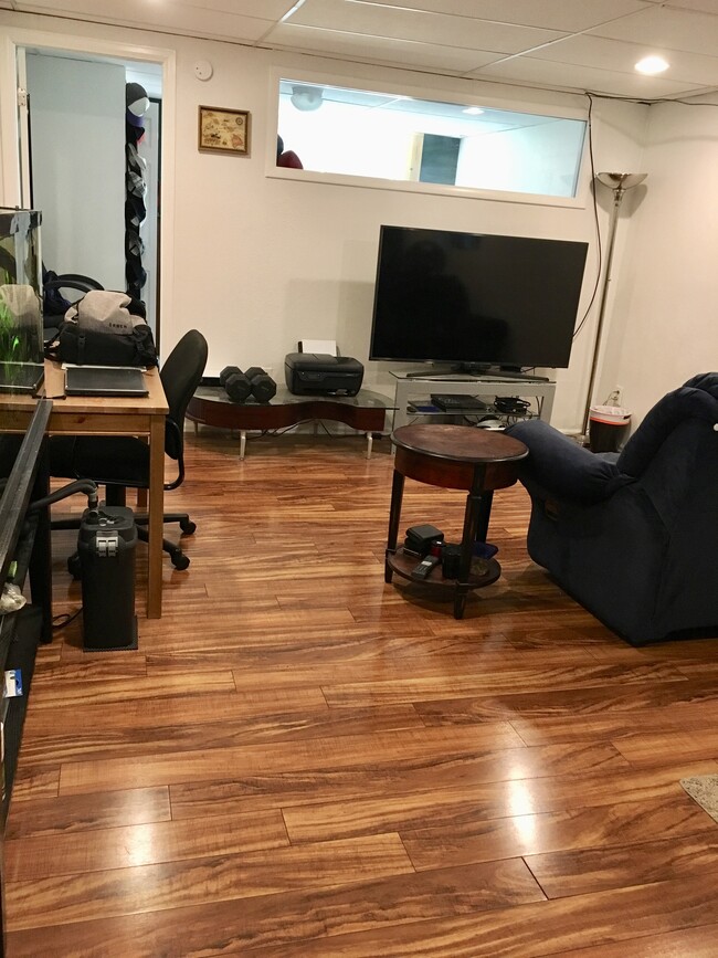 Main living space - 3171 Westwood Ct