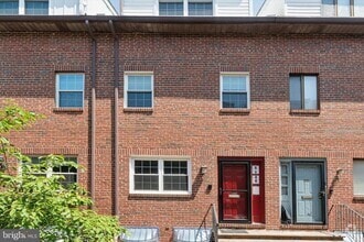 Building Photo - 514 Randolph Ct