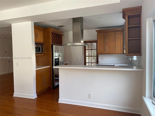 Foto del edificio - 527 SW 20th Rd