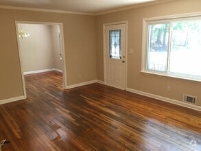 Building Photo - 2185 Enon Rd
