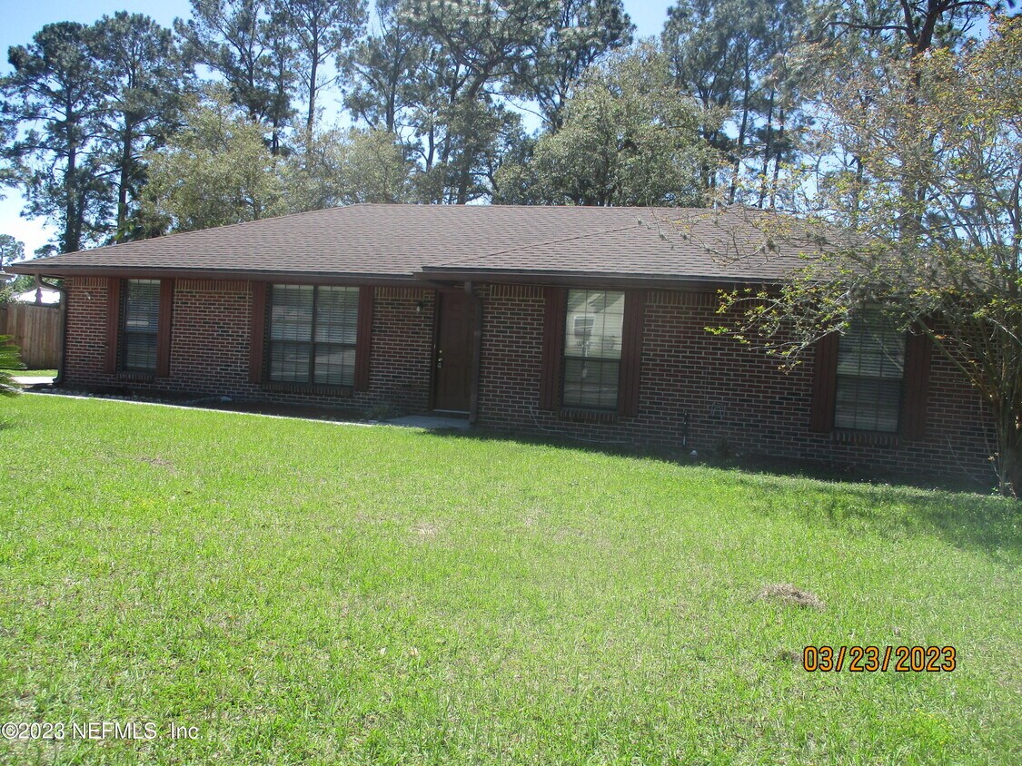 2561 Sandlewood Cir, Orange Park, FL 32065 House Rental in Orange