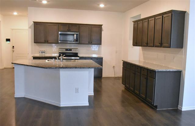 Building Photo - 111 Real Quiet Ln
