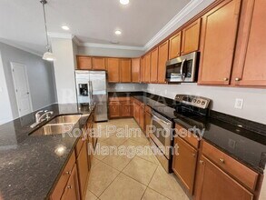 Building Photo - 9332 Via San Giovani St