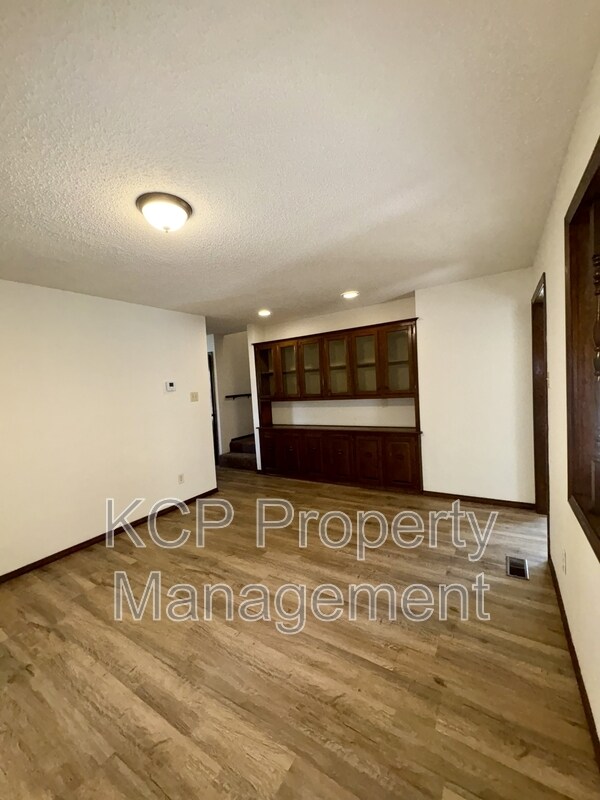 Foto del edificio - 4726 S U St