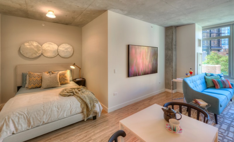 Photo - 122 W Couch Pl (Chicago, IL)